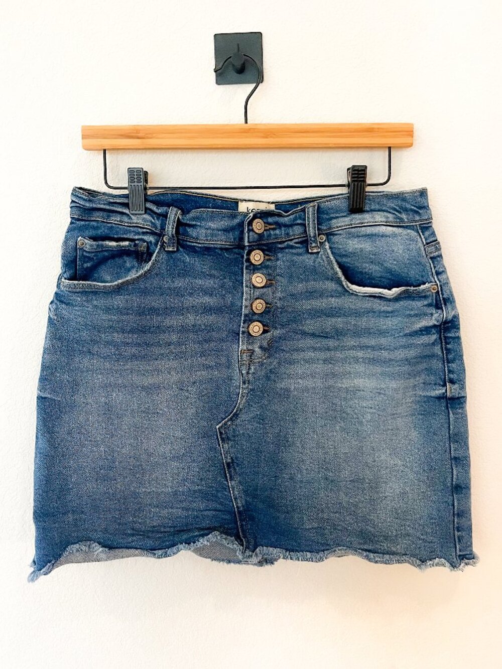 Kensie Denim Mini Skirt Asymmetrical Raw Hem Button Front Size 8